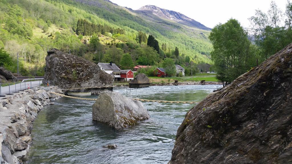 Steinsholen Holiday Home Flåm Exterior foto