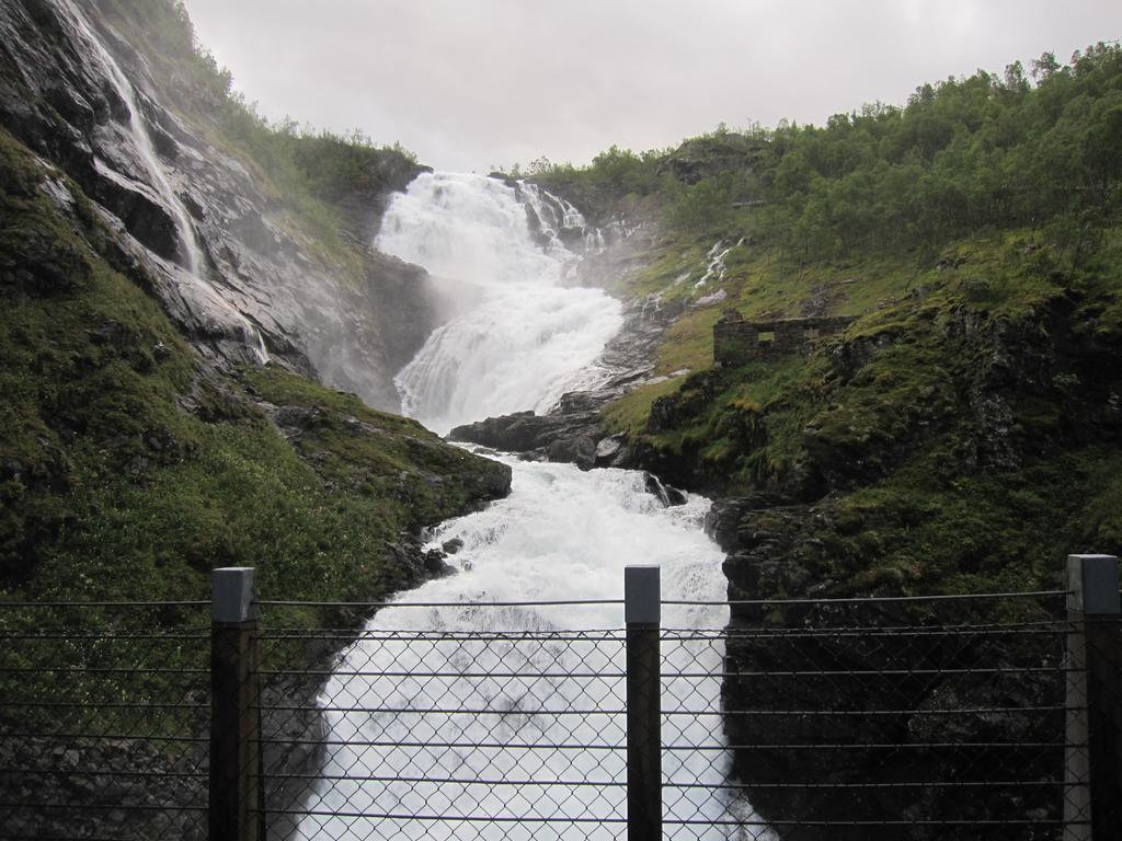 Steinsholen Holiday Home Flåm Exterior foto