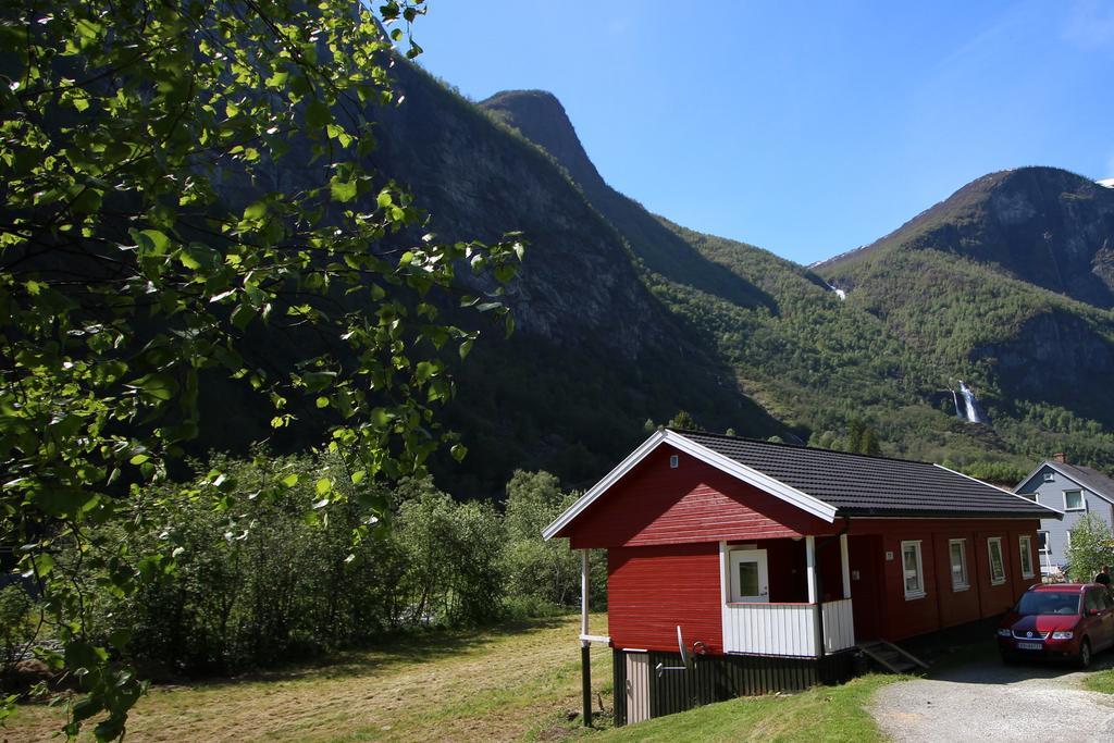 Steinsholen Holiday Home Flåm Exterior foto