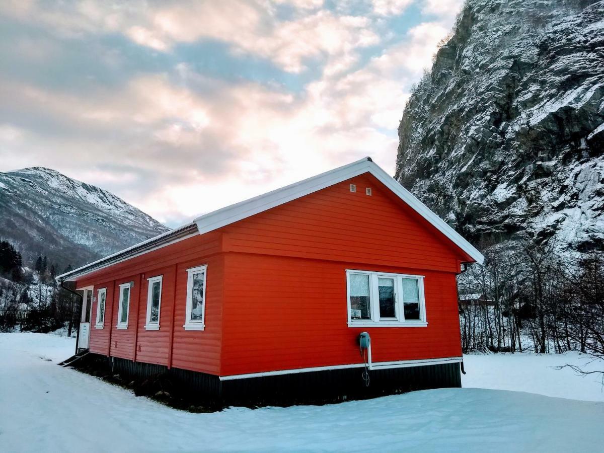 Steinsholen Holiday Home Flåm Exterior foto